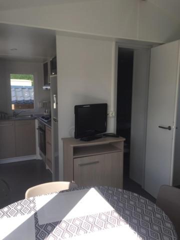 Mobile-Home 100M Plage Utah Mme Surget Sainte-Marie-du-Mont  Ngoại thất bức ảnh